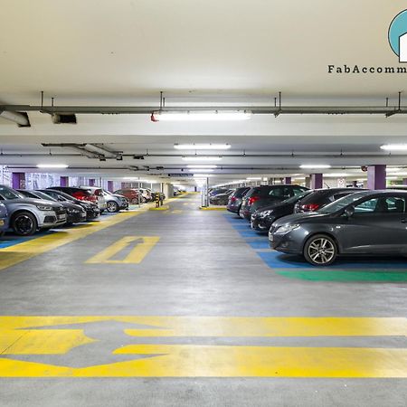 Amazing Flat-Parking Available-By Fabaccommodation Cardiff Kültér fotó